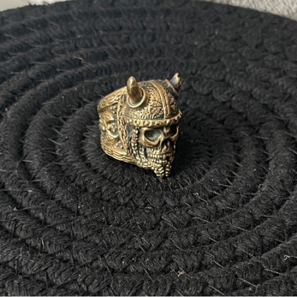 Men's Viking Skull Ring in Antique Brass